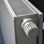 La consommation du chauffage électrique : choix du radiateur, calcul, astuces